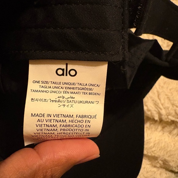 Alo hat - Picture 3 of 3